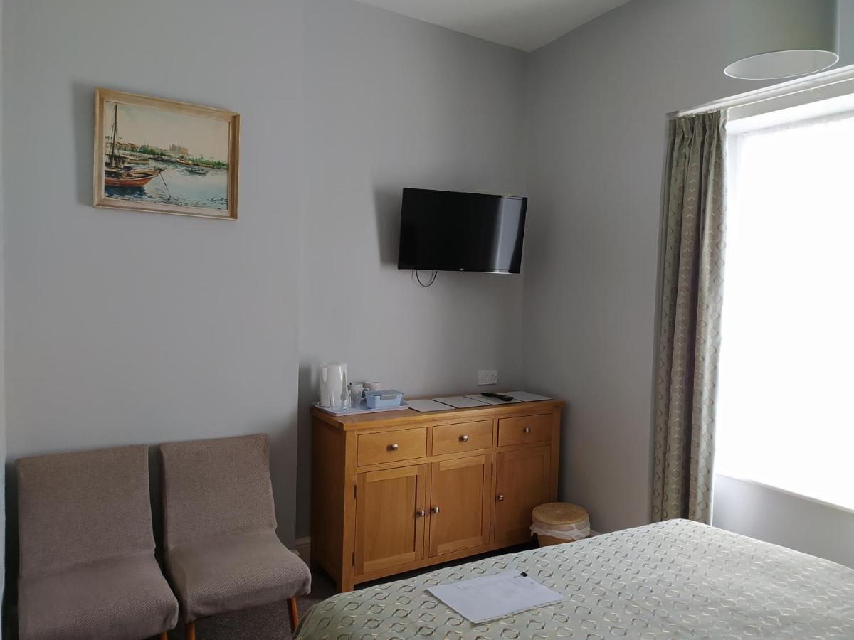 Frosty Towers Bed & Breakfast ลันดิดโน ภายนอก รูปภาพ