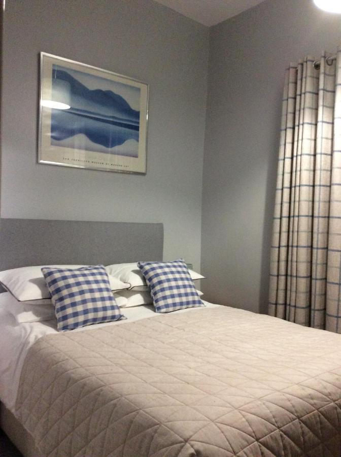 Frosty Towers Bed & Breakfast ลันดิดโน ภายนอก รูปภาพ