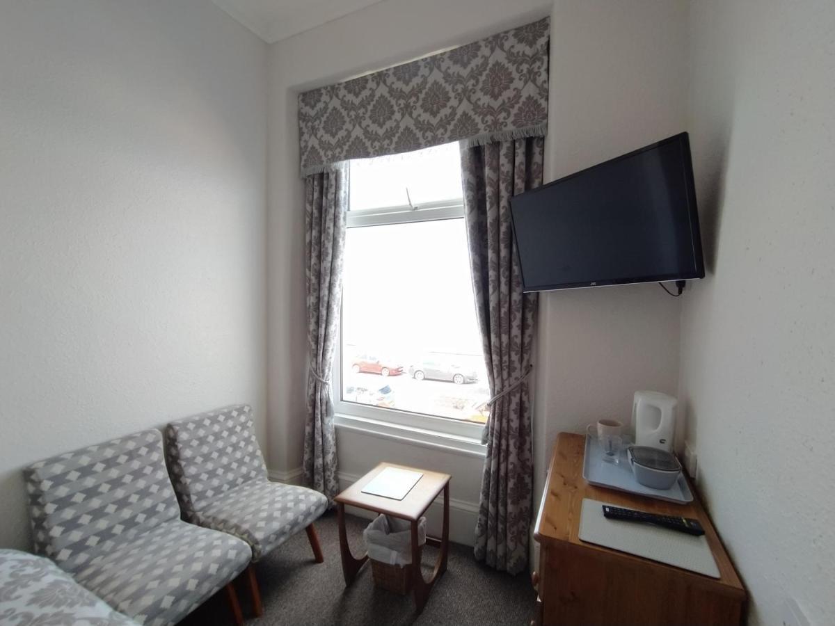 Frosty Towers Bed & Breakfast ลันดิดโน ภายนอก รูปภาพ
